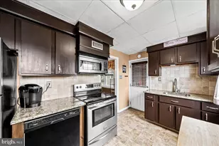 337 W Pennsylvania Ave, Downingtown, PA 19335 - Photo 10