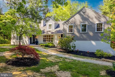 1110 W Valley Road, Wayne, PA 19087 - Photo 2