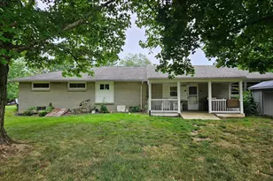 35 Nottingham Dr, Nottingham, PA 19362 - Photo 2