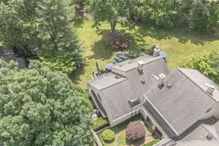 8 Sugar Knoll Dr, Devon, PA 19333 - Photo 60