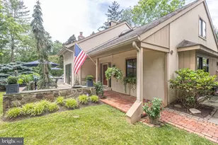 8 Sugar Knoll Dr, Devon, PA 19333 - Photo 46