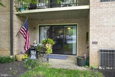 710 Washington Place #10, Chesterbrook, PA 19087 - Photo 2