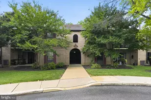 710 Washington Pl, Chesterbrook, PA 19087 - Photo 1