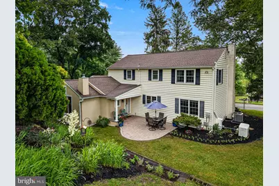 905 Warrior Road, Malvern, PA 19355 - Photo 2