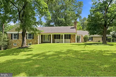 905 Newtown Road, Devon, PA 19333 - Photo 2