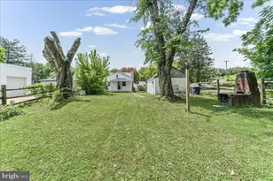 1019 Riverside Dr, Pottstown, PA 19465 - Photo 34