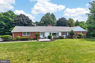 555 Country Club Rd, Coatesville, PA 19320 - Photo 1