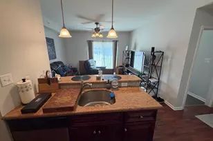 135 Prospect St, Phoenixville, PA 19460 - Photo 6