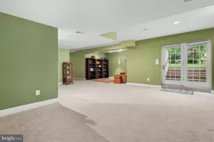 183 Pembrooke Cir, Phoenixville, PA 19460 - Photo 34