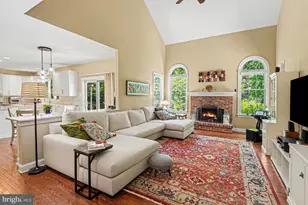 183 Pembrooke Cir, Phoenixville, PA 19460 - Photo 6