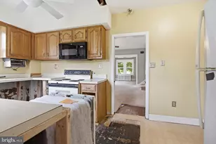 540 Nutt Rd, Phoenixville, PA 19460 - Photo 12