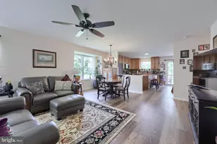 332 Gavin Dr, Coatesville, PA 19320 - Photo 4