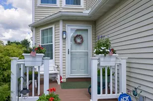 332 Gavin Dr, Coatesville, PA 19320 - Photo 2