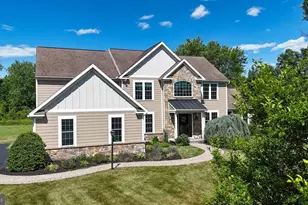 110 Heritage Ct, Phoenixville, PA 19460 - Photo 2