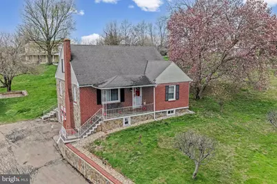 253 N Guernsey Road, West Grove, PA 19390 - Photo 2