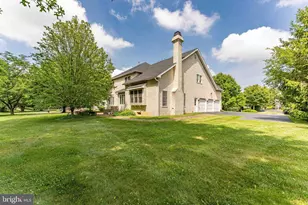 2069 St Andrews Dr, Berwyn, PA 19312 - Photo 4