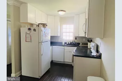 112 Chester Court, Downingtown, PA 19335 - Photo 2