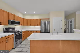 104 Daylesford Blvd, Berwyn, PA 19312 - Photo 16