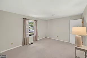 285 Old Forge Crossing, Devon, PA 19333 - Photo 12