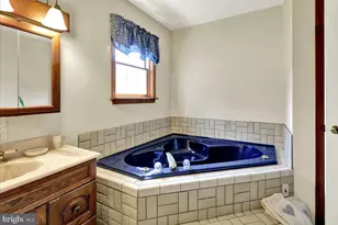 1170 N Manor Rd, Honey Brook, PA 19344 - Photo 30