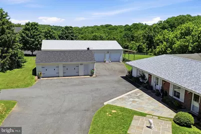 875 Locust Grove Road, West Chester, PA 19382 - Photo 2