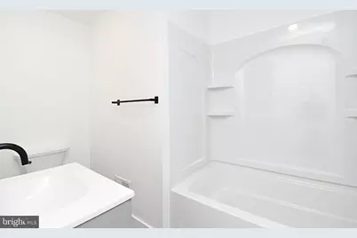 64 N Main, Spring City, PA 19475 - Photo 16