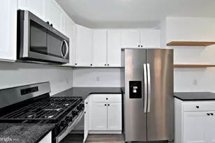 64 N Main, Spring City, PA 19475 - Photo 6