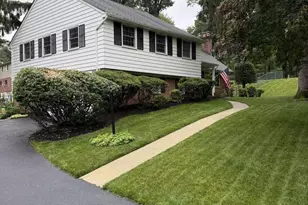 105 Sheldrake Dr, Paoli, PA 19301 - Photo 2