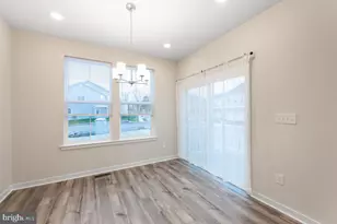 923 Magnolia Ln, Spring City, PA 19475 - Photo 10