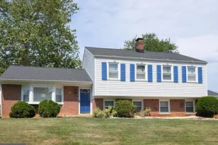 1264 Estate Dr, West Chester, PA 19380 - Photo 2