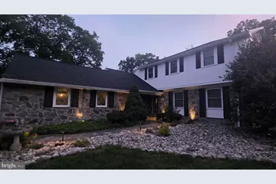 552 Daventry Road, Berwyn, PA 19312 - Photo 2