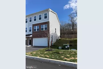 121 Four Leaf Drive, Downingtown, PA 19335 - Photo 2