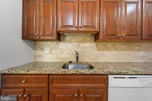1607 Raintree Ln, Malvern, PA 19355 - Photo 10