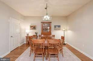 224 Rose View Dr, West Grove, PA 19390 - Photo 10