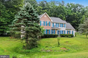 324 Martingale Cir, Coatesville, PA 19320 - Photo 4