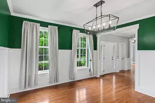 324 Martingale Cir, Coatesville, PA 19320 - Photo 8
