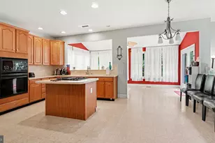 505 Springview Ln, Phoenixville, PA 19460 - Photo 14
