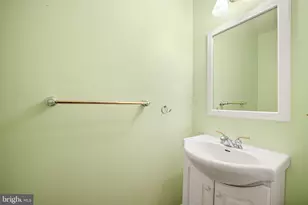 1303 Black Walnut Dr, Phoenixville, PA 19460 - Photo 14