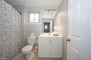 9 Treyburn Dr, Paoli, PA 19301 - Photo 32