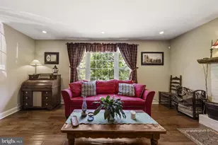 3306 E Summit Ave, Downingtown, PA 19335 - Photo 8