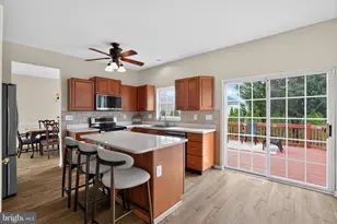 101 S Keystone Way, Coatesville, PA 19320 - Photo 2