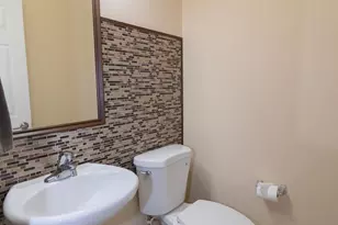 823 S Haines Cir, Downingtown, PA 19335 - Photo 14