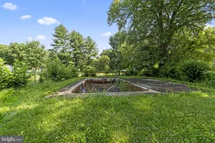 2029 E Cedarville Rd, Pottstown, PA 19465 - Photo 40