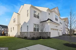10 Ladbroke Dr, Exton, PA 19341 - Photo 1