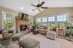 85 Ascot Dr, Elverson, PA 19520 - Photo 12