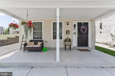 112 Dayton Street, Phoenixville, PA 19460 - Photo 4