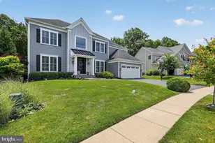 144 Magnolia Dr, Chester Springs, PA 19425 - Photo 2