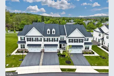 427 Lee Place, Exton, PA 19341 - Photo 2