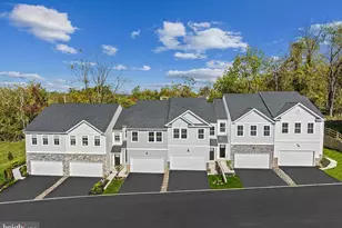 8 Shamrock Cir, Downingtown, PA 19335 - Photo 1