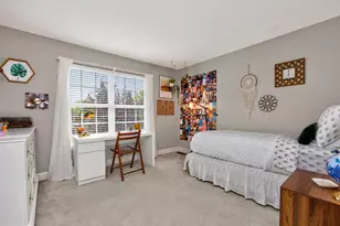 348 Drummers Ln, Phoenixville, PA 19460 - Photo 32